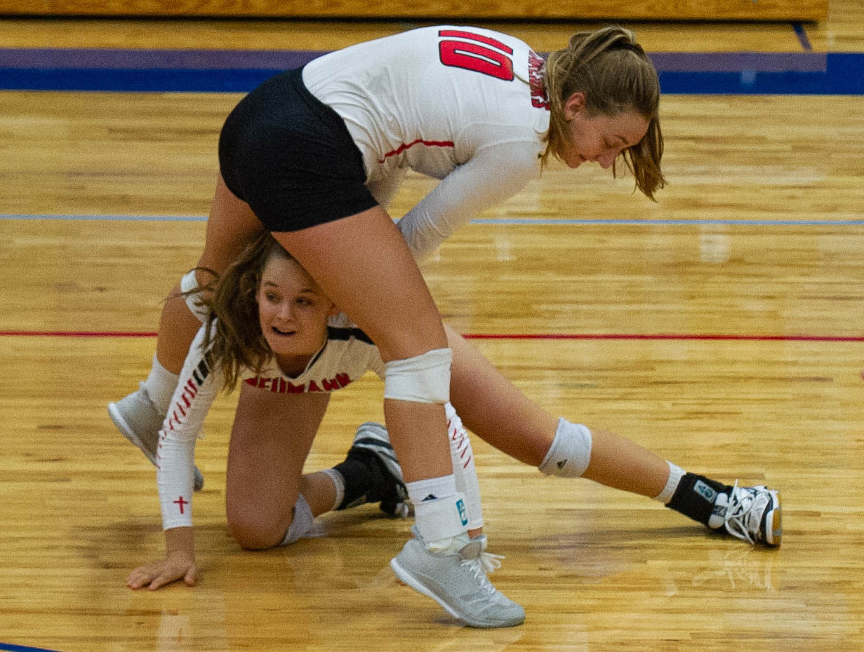 Bishop Neumann vs. GICC, 10/6